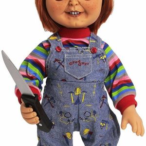 Chucky 擁有玻璃般的眼睛，以及一把他肯定會無用的（塑料）刀。